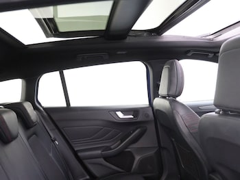 Used Ford Focus 2018 for sale - 78382297: Photo