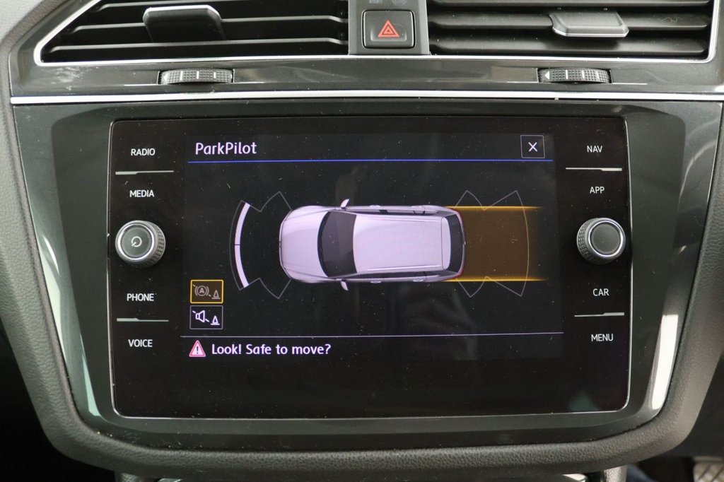 Used Volkswagen Tiguan 2019 for sale - 77647975: Photo 15