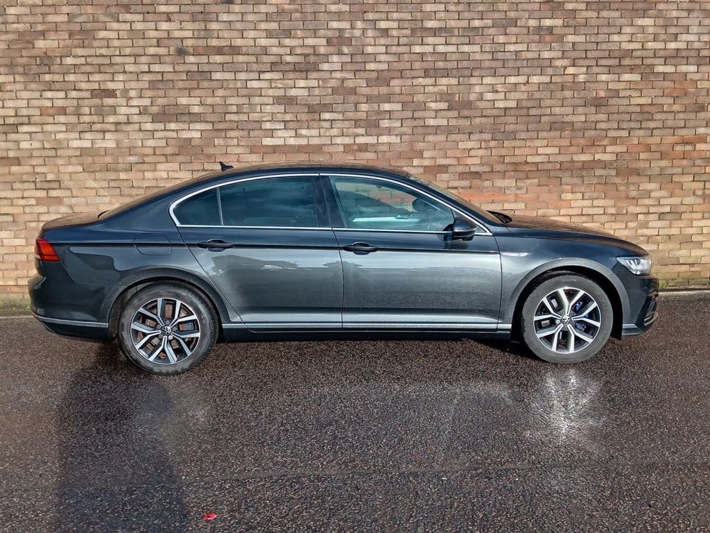 Used Volkswagen Passat 2021 for sale - 77394814: Photo 2