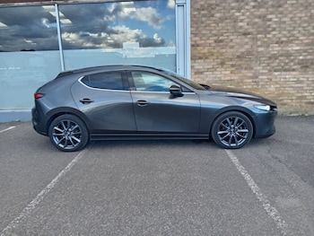 Used Mazda Mazda3 2021 for sale - 75960992: Photo