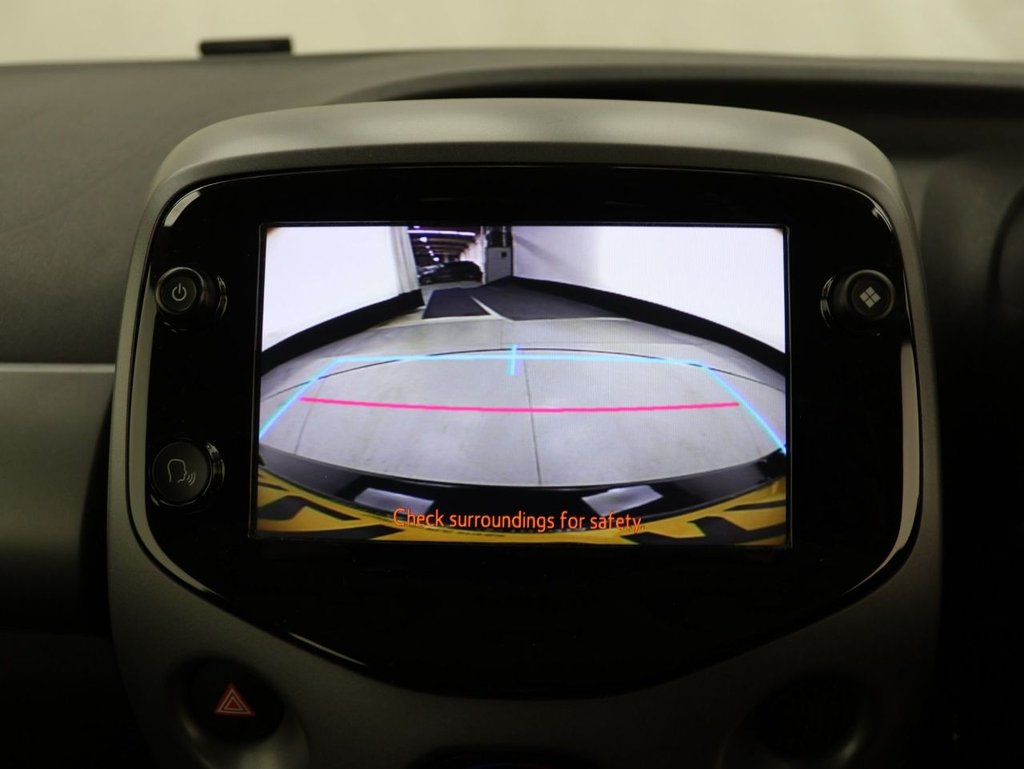 Used Toyota AYGO 2021 for sale - 76724455: Photo 15