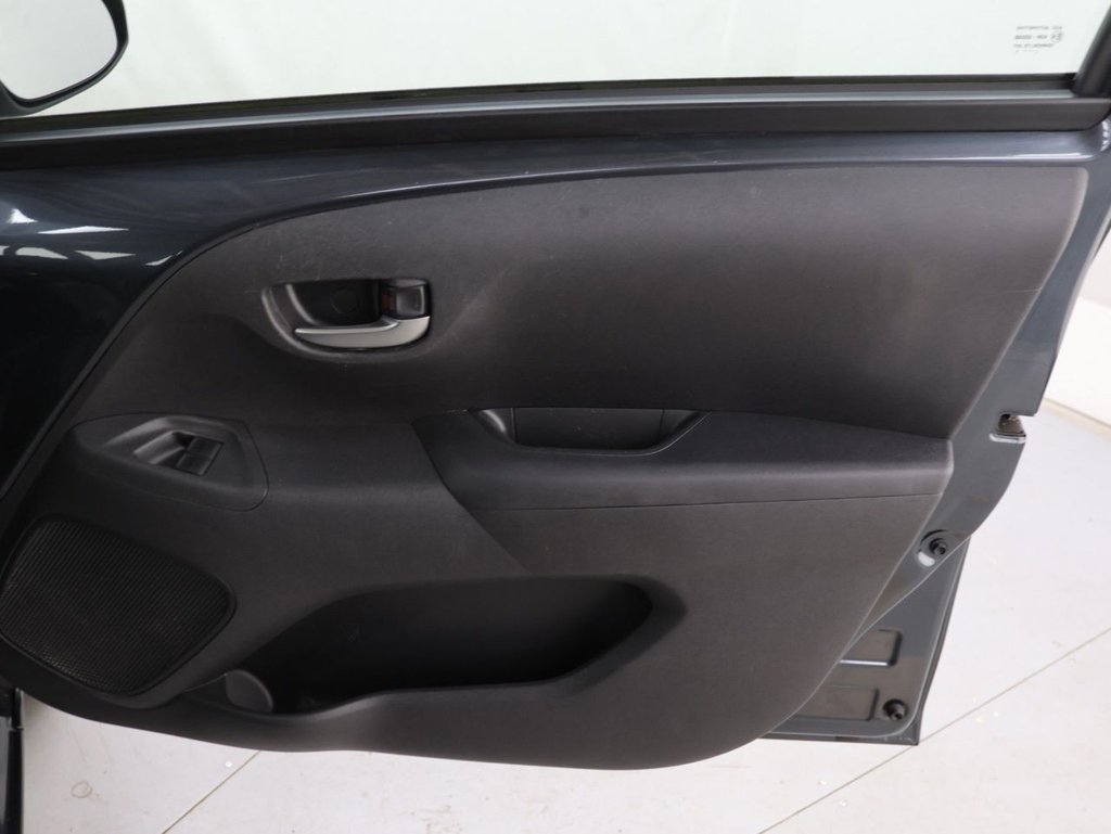 Used Toyota AYGO 2021 for sale - 76724455: Photo 25