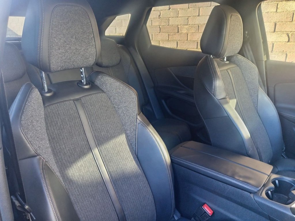 Used Peugeot 3008 2018 for sale - 77945375: Photo 8