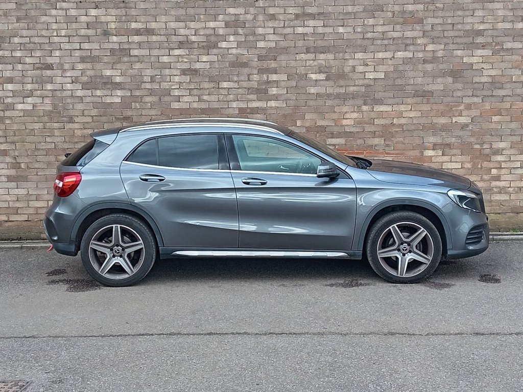 Used Mercedes-Benz GLA 2019 for sale - 77666851: Photo 3