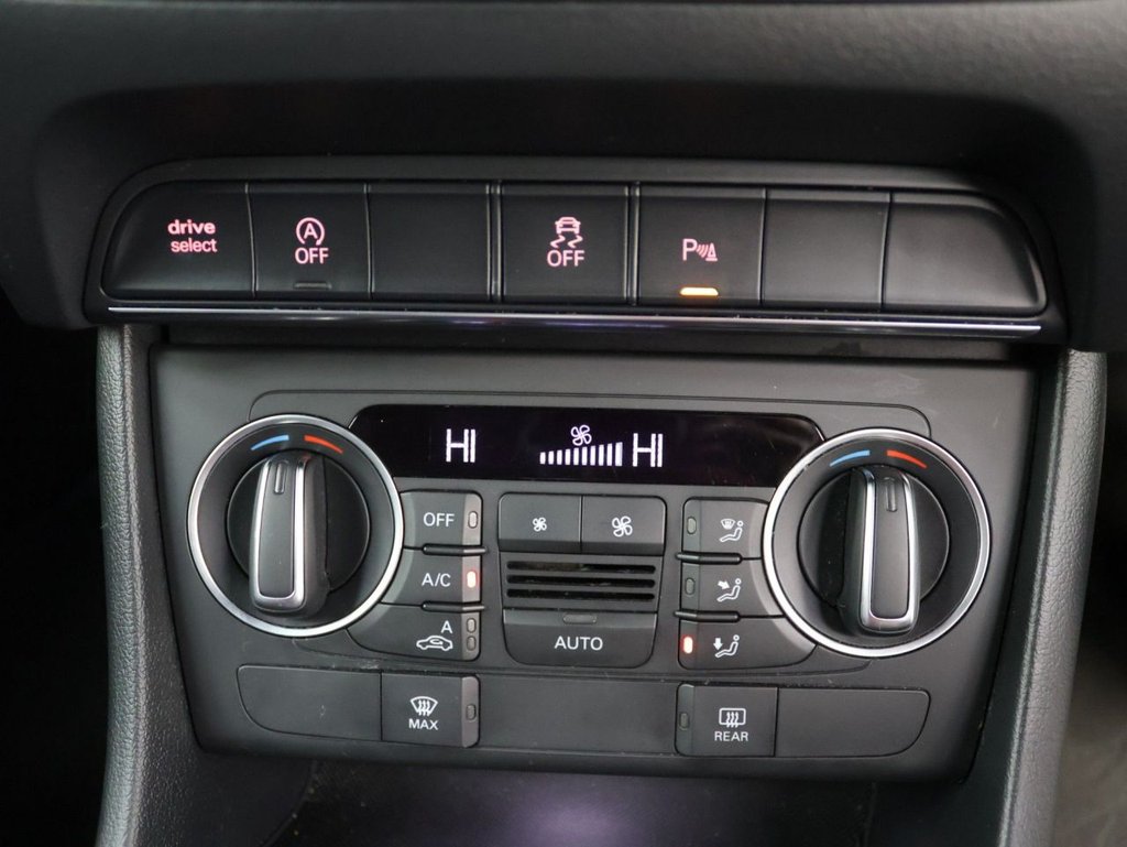 Used Audi Q3 2018 for sale - 76542102: Photo 16