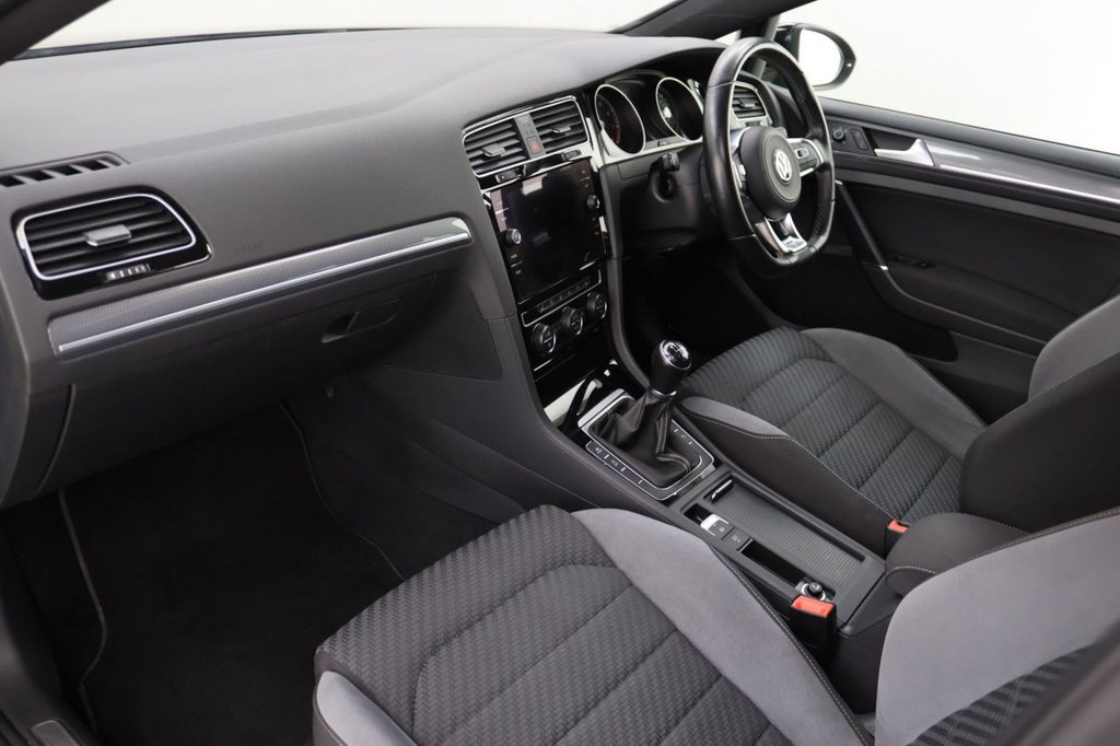 Used Volkswagen Golf 2020 for sale - 77152998: Photo 25