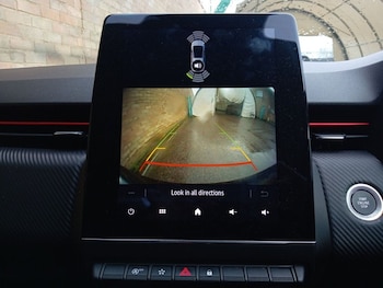 Used Renault Clio 2021 for sale - 77534048: Photo