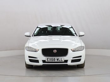 Used Jaguar XE 2018 for sale - 78358019: Photo