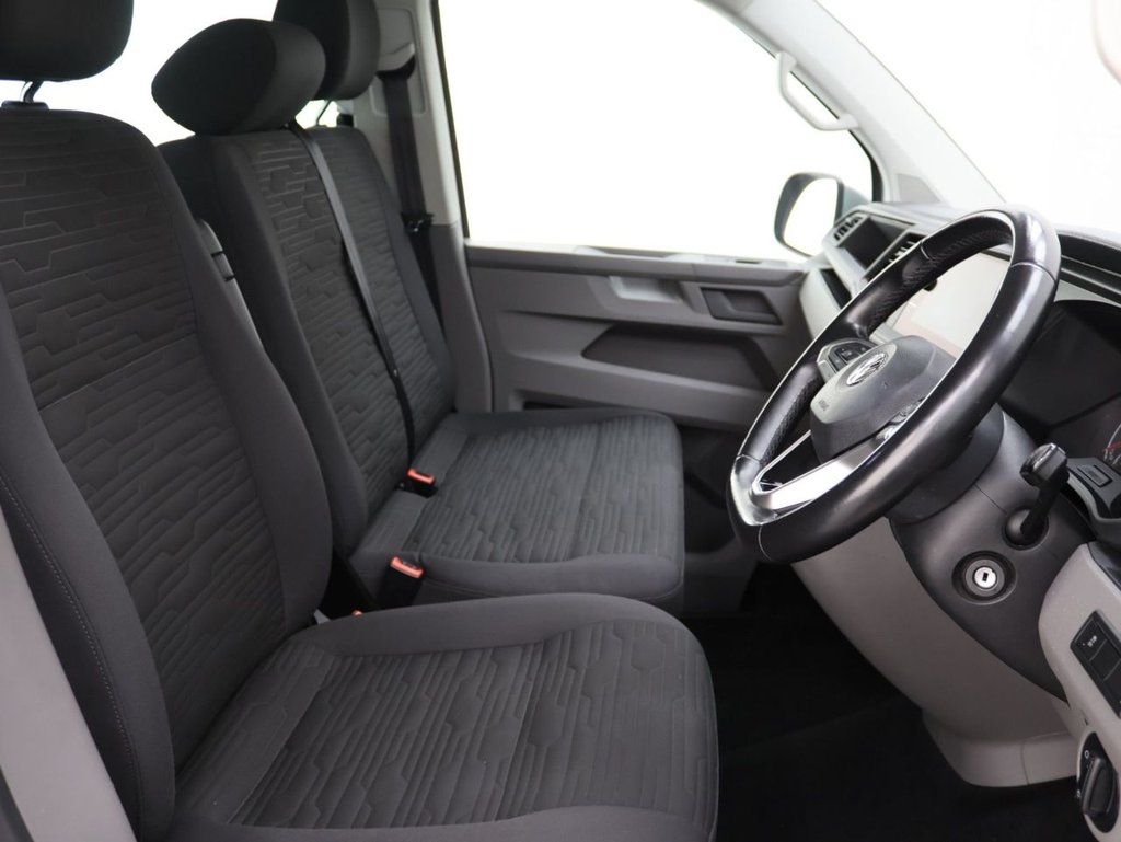 Used Volkswagen Transporter Shuttle 2020 for sale - 78172320: Photo 12