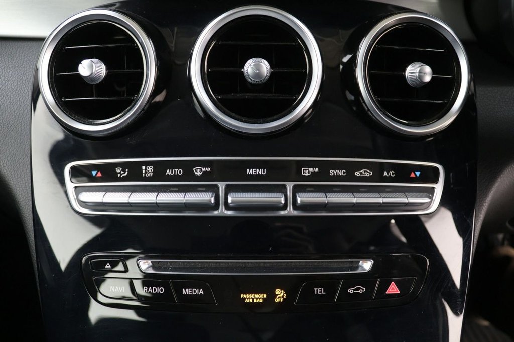 Used Mercedes-Benz C Class 2018 for sale - 77952685: Photo 13