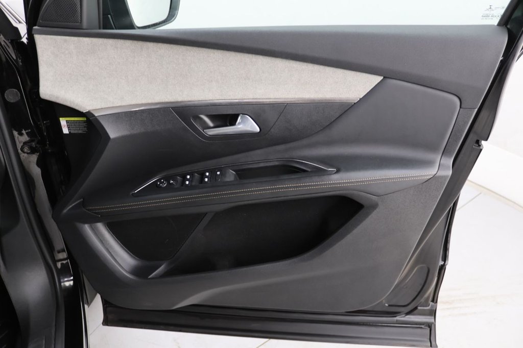 Used Peugeot 3008 2021 for sale - 76542193: Photo 27