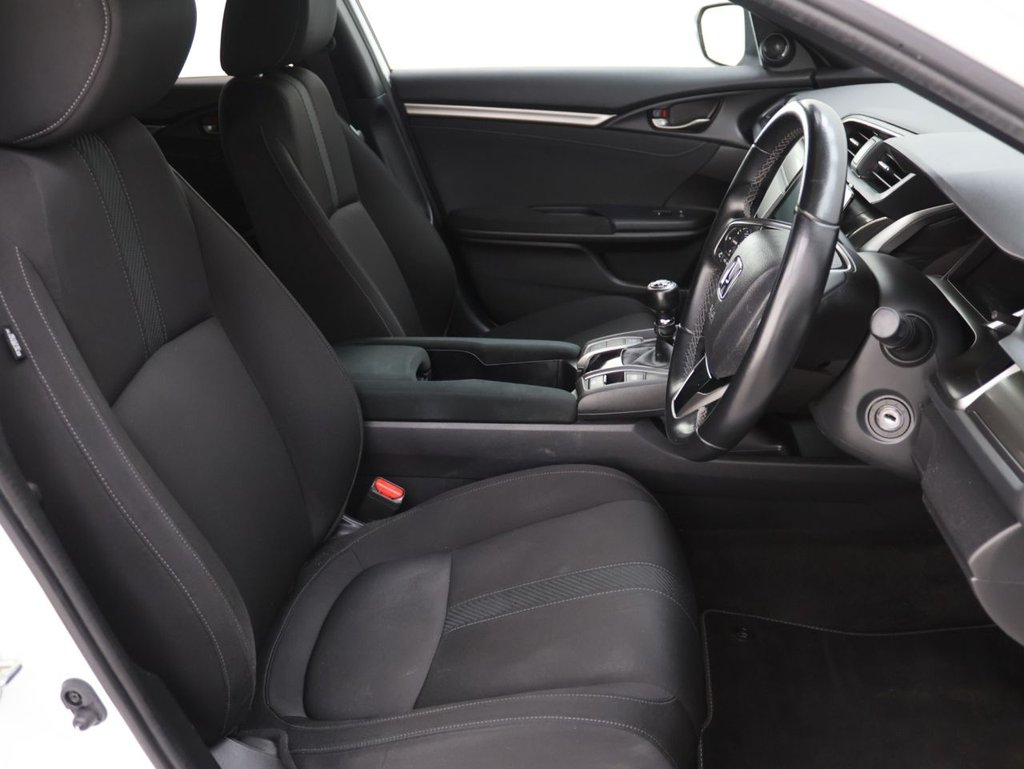 Used Honda Civic 2019 for sale - 76595850: Photo 12