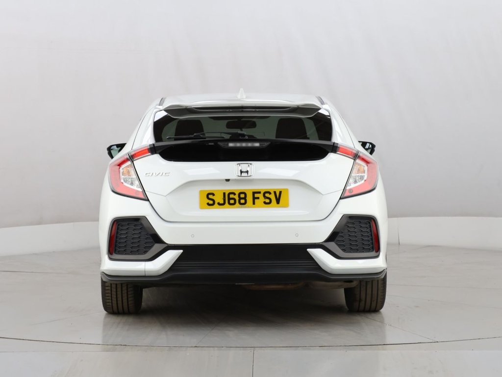 Used Honda Civic 2019 for sale - 76595850: Photo 9