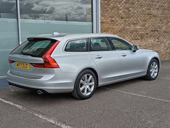 Used Volvo V90 2017 for sale - 75897078: Photo
