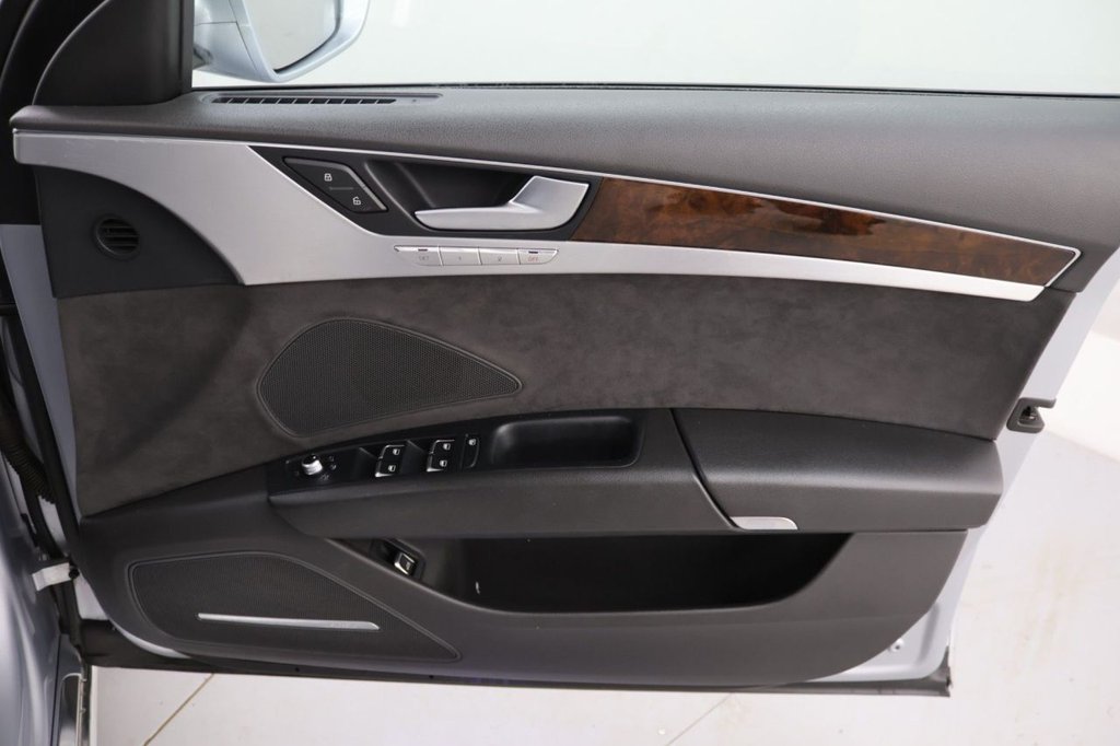Used Audi A8 2014 for sale - 77780343: Photo 28