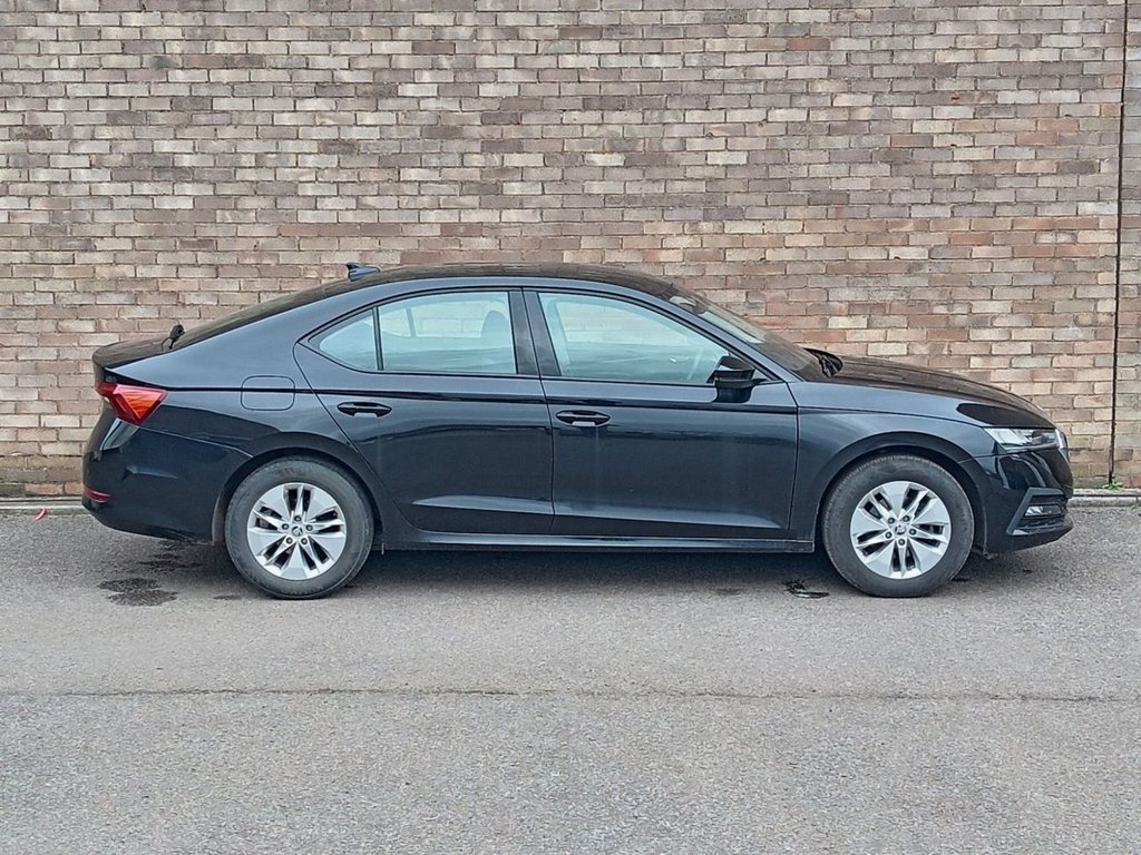 Used Skoda Octavia 2021 for sale - 77692785: Photo 2