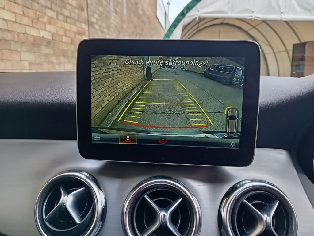 Used Mercedes-Benz GLA 2017 for sale - 76541975: Photo 2