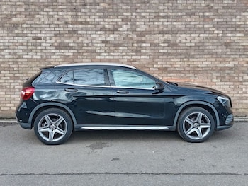 Used Mercedes-Benz GLA 2017 for sale - 76541975: Photo