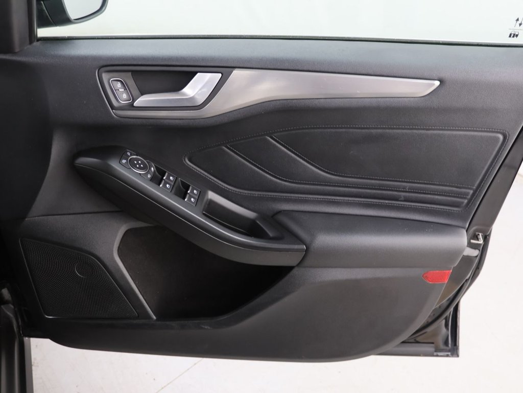 Used Ford Focus 2020 for sale - 75998801: Photo 26