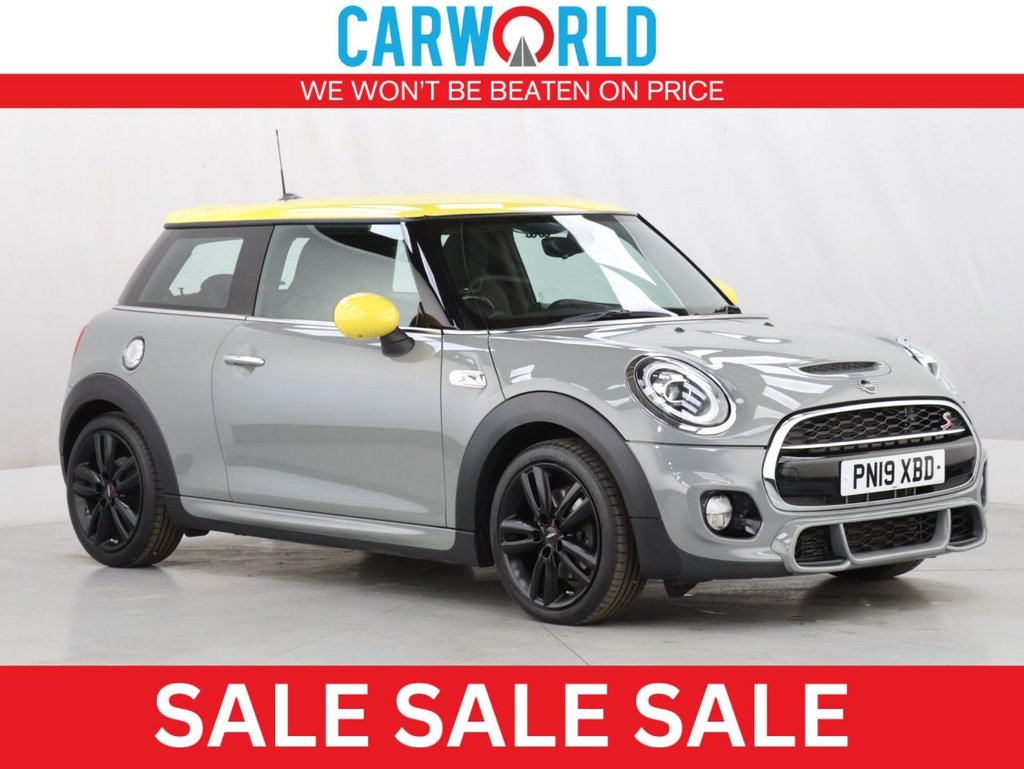 Used MINI Hatch 2019 for sale - 76542200: Photo 1