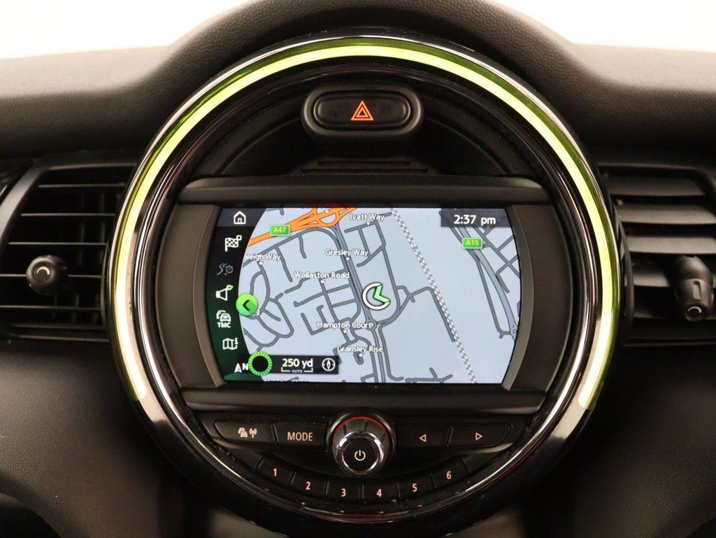 Used MINI Hatch 2019 for sale - 76542200: Photo 15