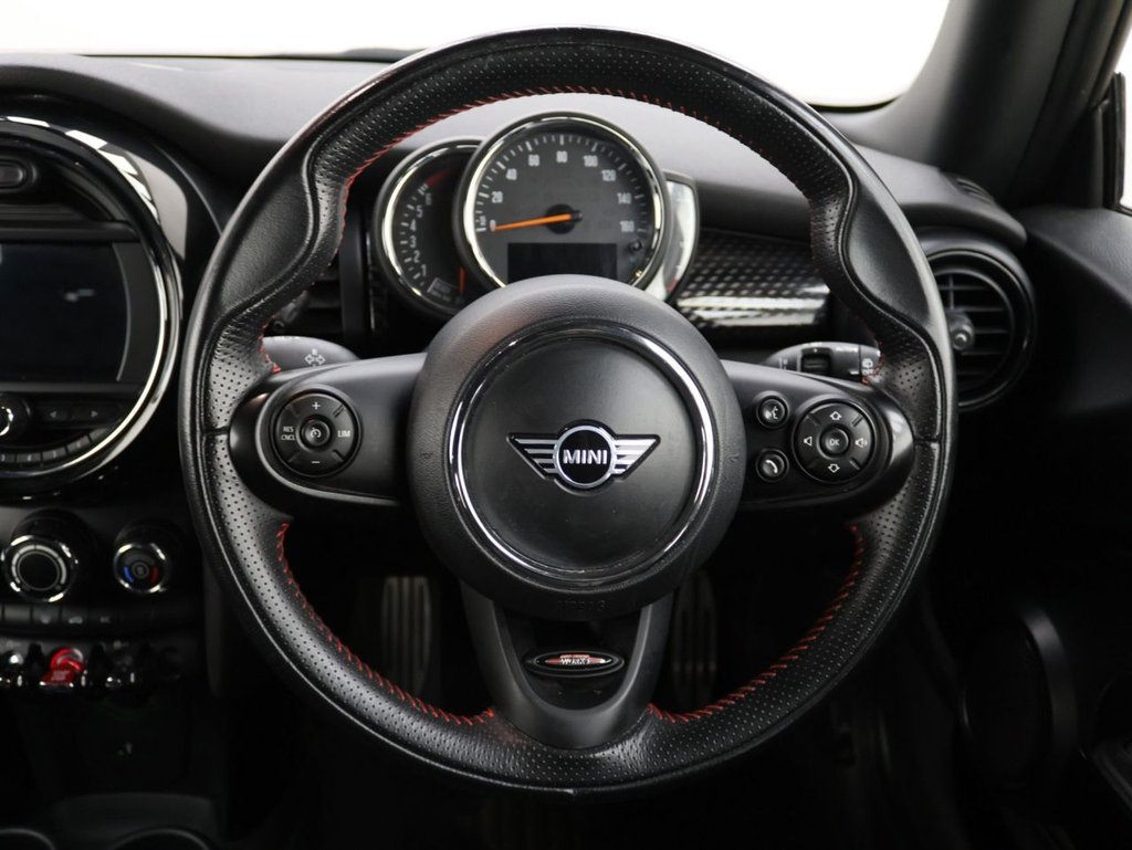 Used MINI Hatch 2019 for sale - 76542200: Photo 18