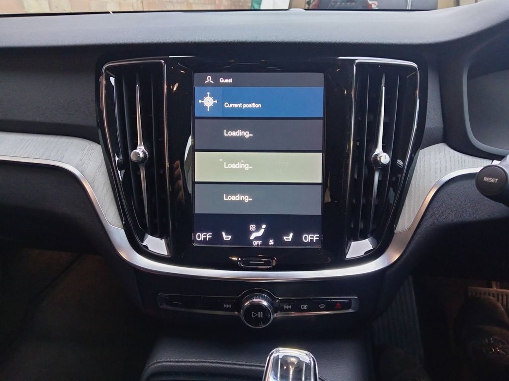 Used Volvo V60 2021 for sale - 77632112: Photo 10