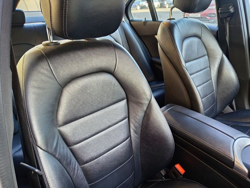 Used Mercedes-Benz C Class 2020 for sale - 77879489: Photo 8
