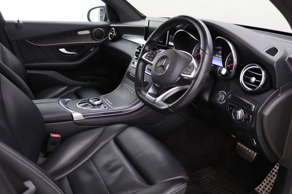 Used Mercedes-Benz GLC 2019 for sale - 77153025: Photo 12