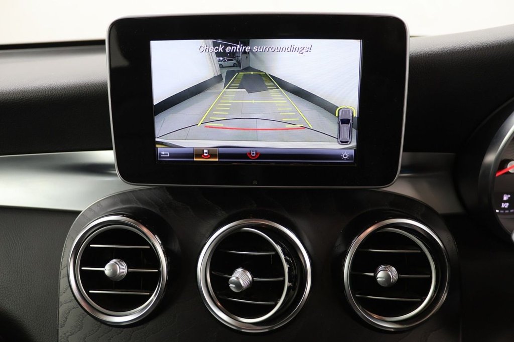 Used Mercedes-Benz GLC 2019 for sale - 77153025: Photo 16