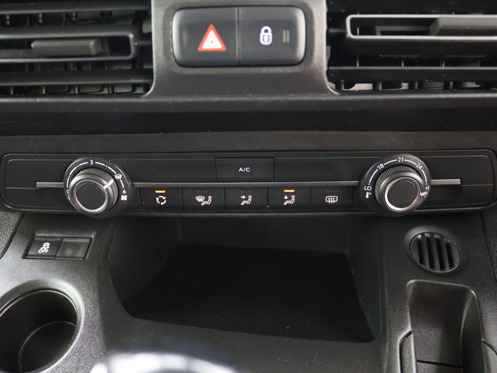 Used Vauxhall Combo Life 2019 for sale - 76386009: Photo 13