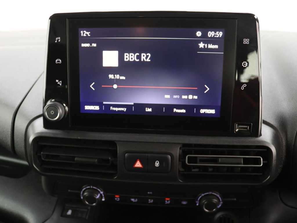 Used Vauxhall Combo Life 2019 for sale - 76386009: Photo 14