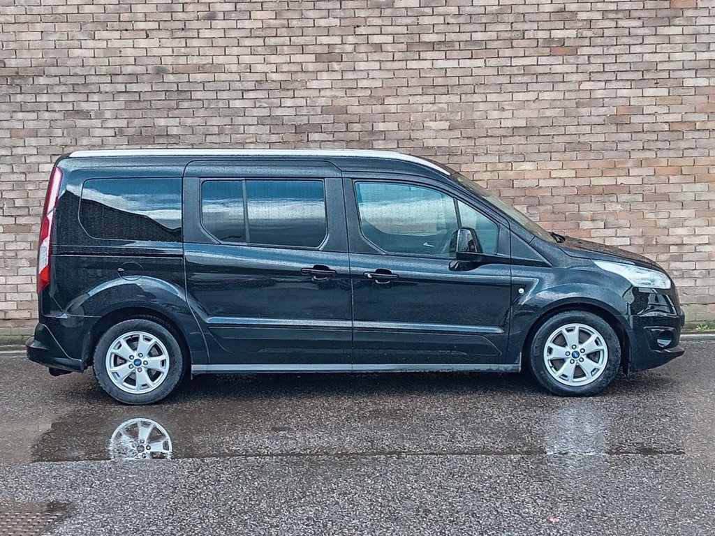 Used Ford Grand Tourneo Connect 2018 for sale - 77534043: Photo 2