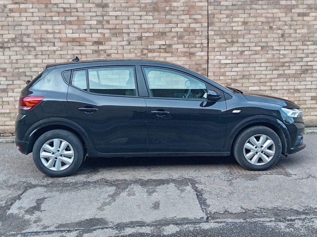 Used Dacia Sandero 2023 for sale - 76558886: Photo 2