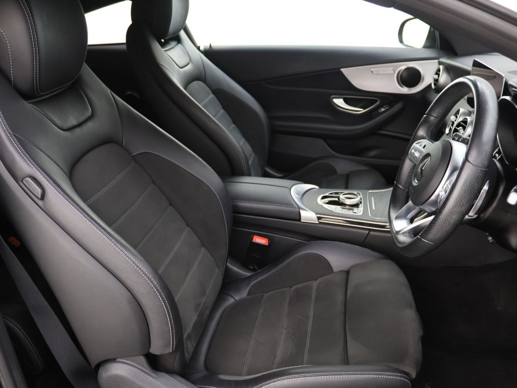 Used Mercedes-Benz C Class 2020 for sale - 76106191: Photo 12