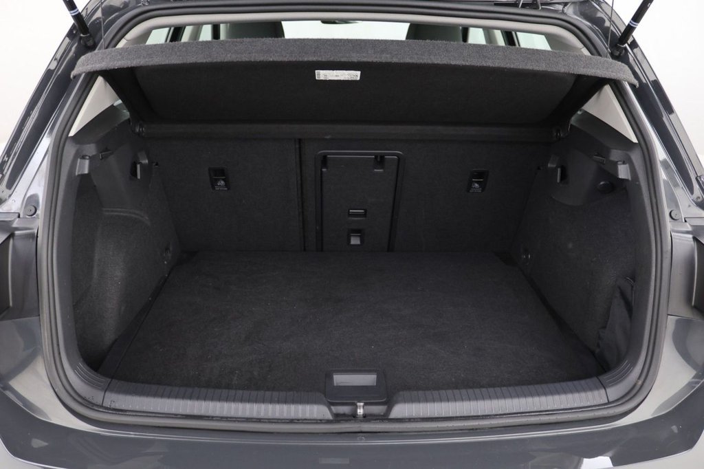 Used Volkswagen Golf 2023 for sale - 76541966: Photo 26