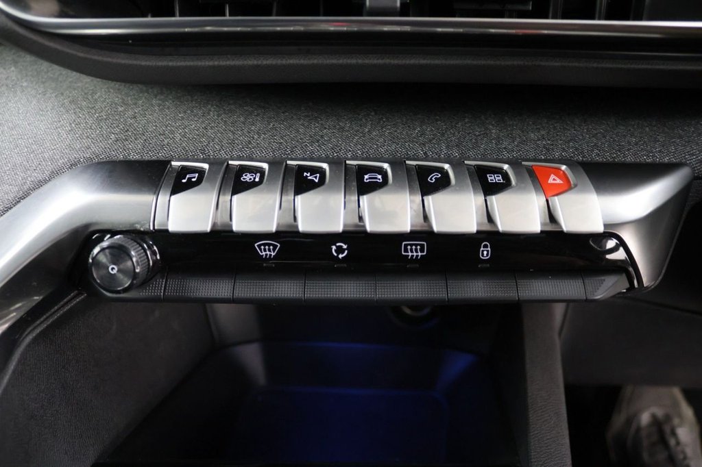 Used Peugeot 3008 2022 for sale - 77014266: Photo 16