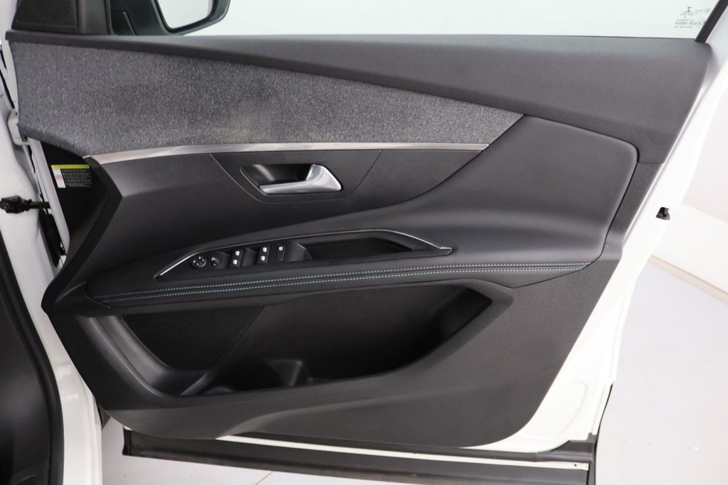 Used Peugeot 3008 2022 for sale - 77014266: Photo 26