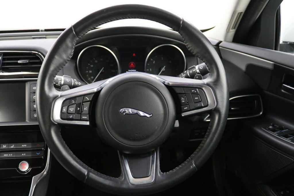 Used Jaguar XE 2018 for sale - 77666764: Photo 20