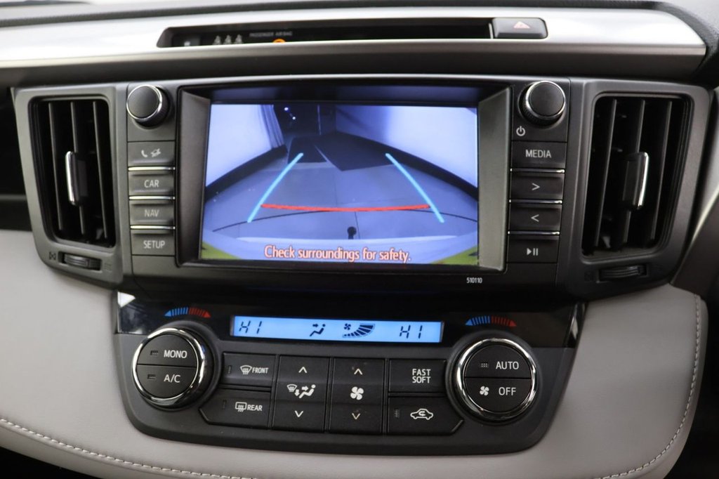 Used Toyota RAV4 2017 for sale - 77085574: Photo 15