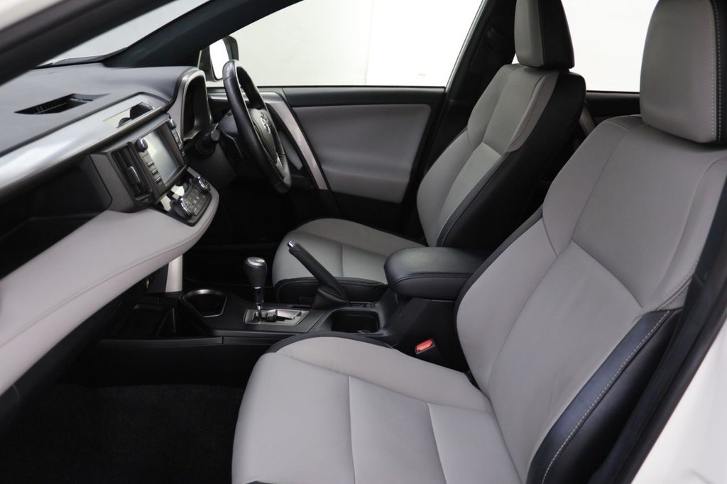 Used Toyota RAV4 2017 for sale - 77085574: Photo 22