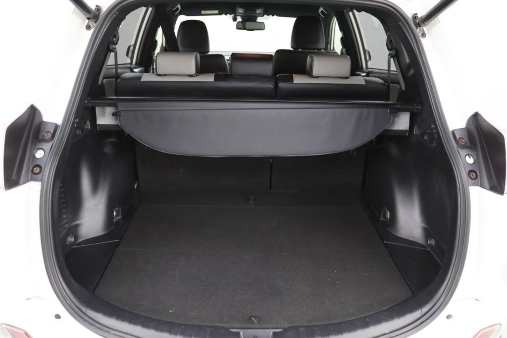 Used Toyota RAV4 2017 for sale - 77085574: Photo 25