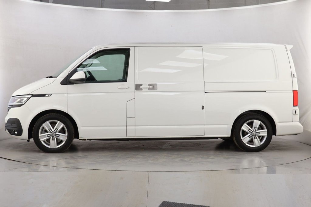 Used Volkswagen Transporter 2021 for sale - 77631624: Photo 6