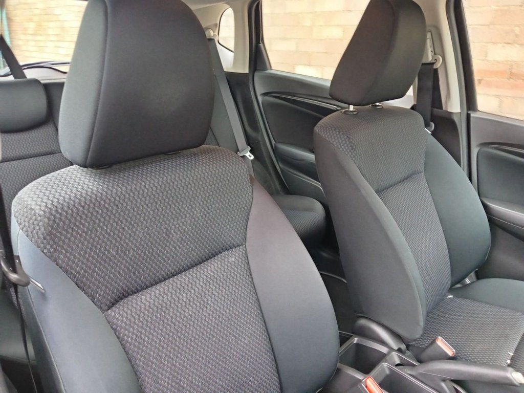 Used Honda Jazz 2019 for sale - 77792447: Photo 5