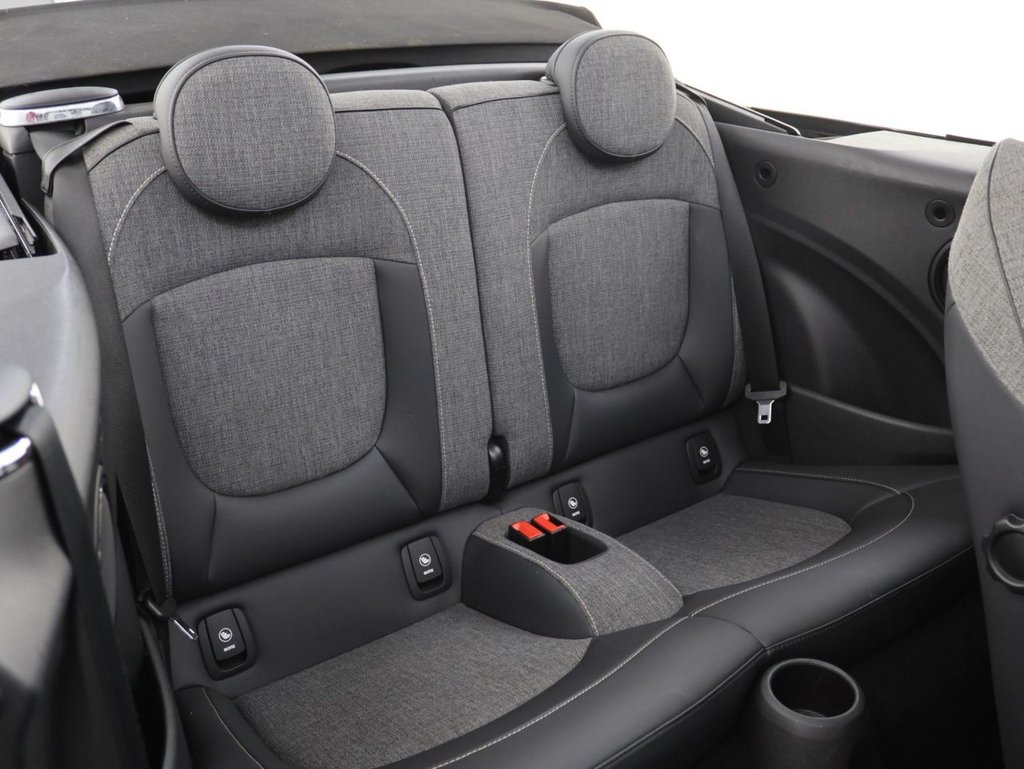 Used MINI Convertible 2016 for sale - 77820948: Photo 25