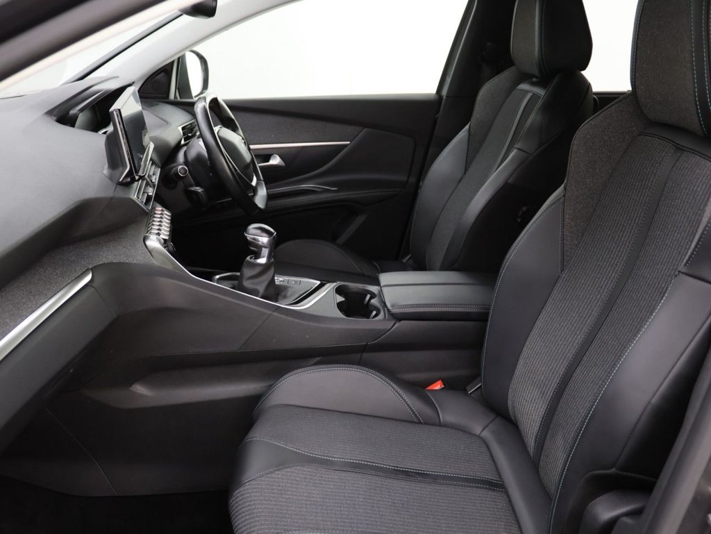 Used Peugeot 5008 2022 for sale - 76642369: Photo 22