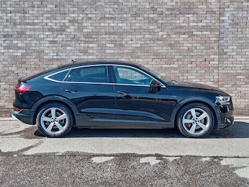 Used Audi e-tron 2022 for sale - 79197121: Photo