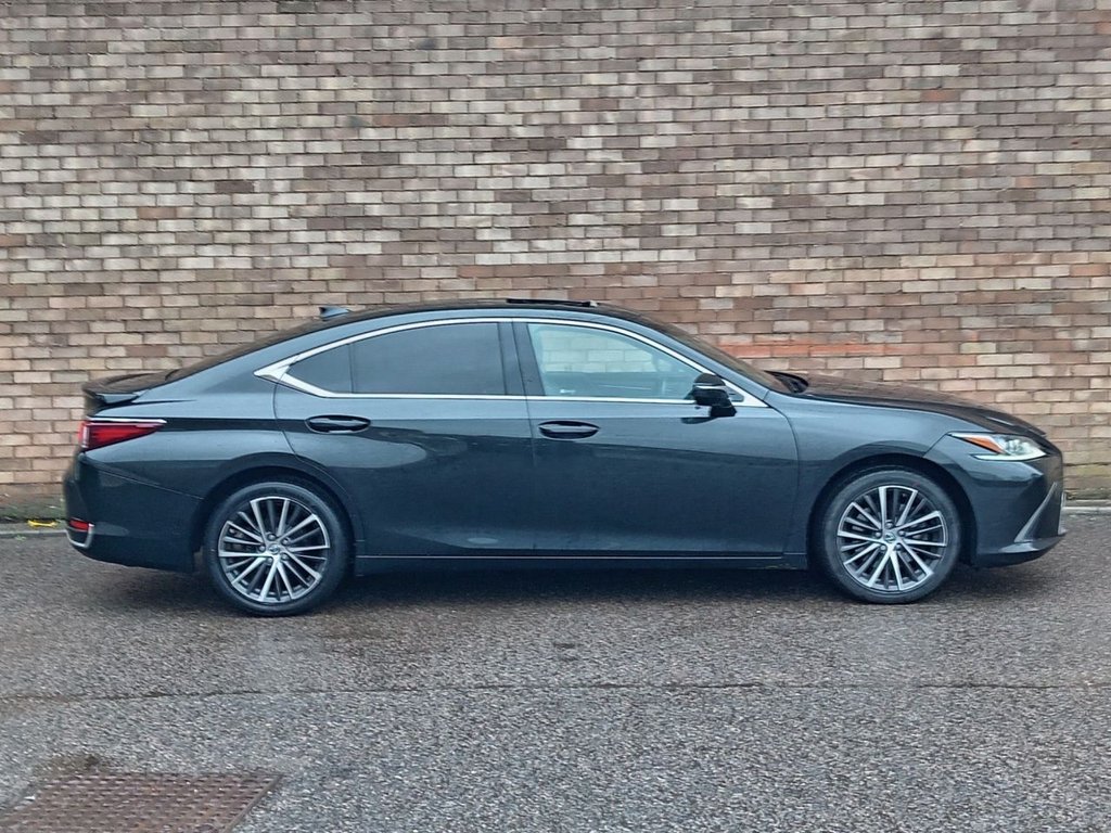 Used Lexus ES 2022 for sale - 76768206: Photo 3