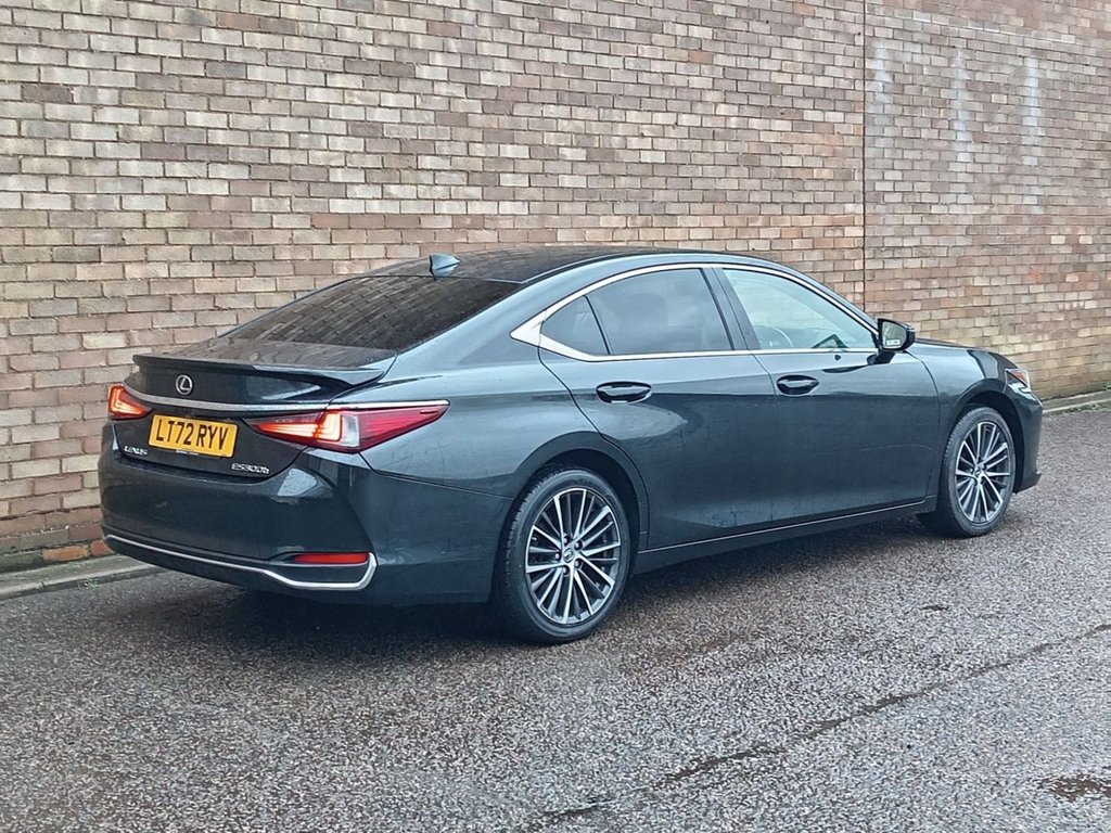 Used Lexus ES 2022 for sale - 76768206: Photo 5