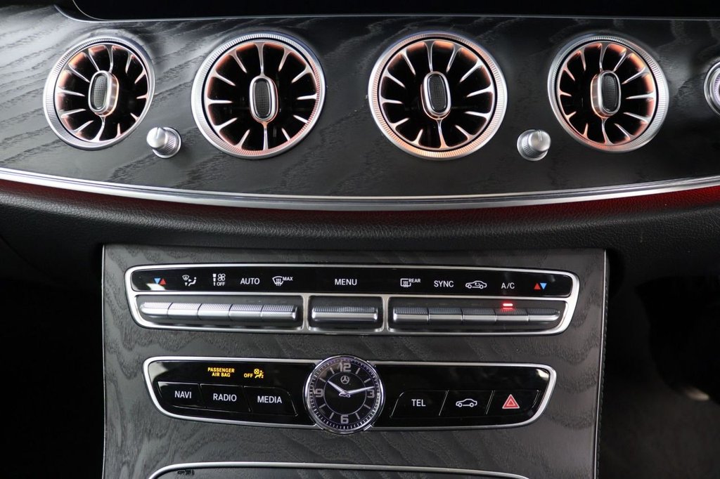 Used Mercedes-Benz E Class 2019 for sale - 77680319: Photo 14